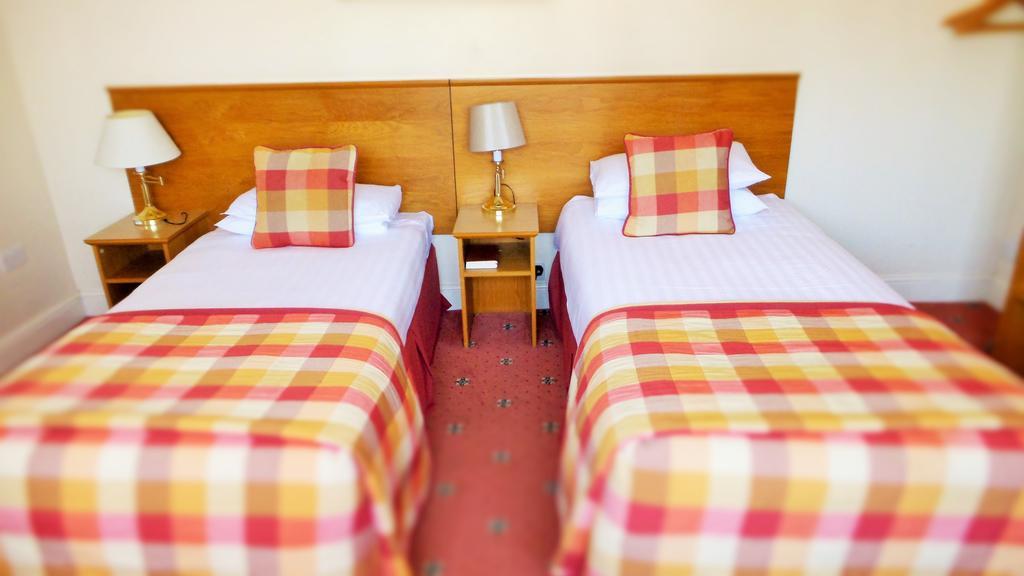 Roydon Marina Village Hotel Pokoj fotografie