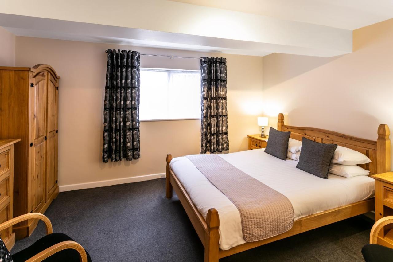 Roydon Marina Village Hotel Exteriér fotografie